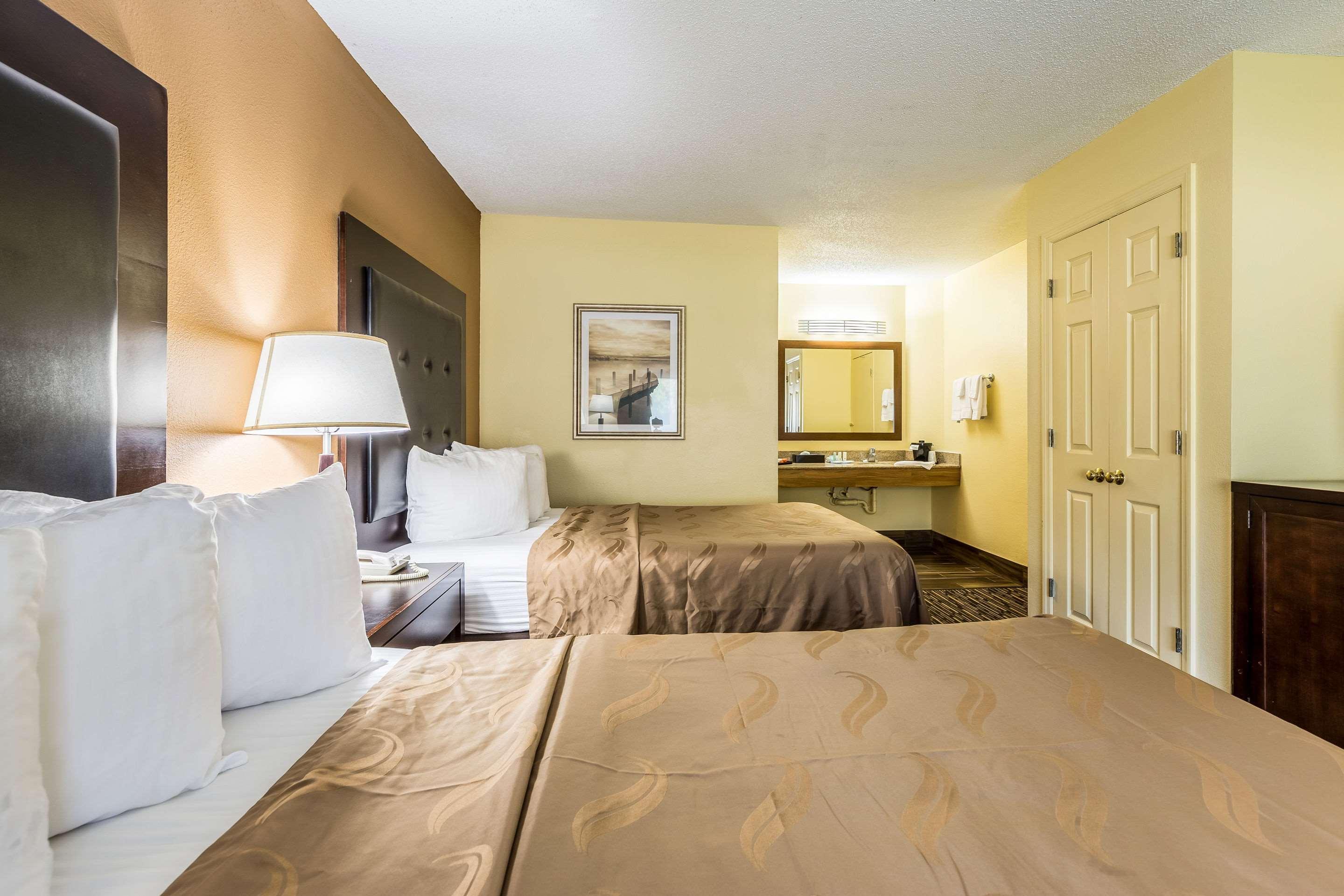Quality Inn Clemson Near University Anderson Exterior photo